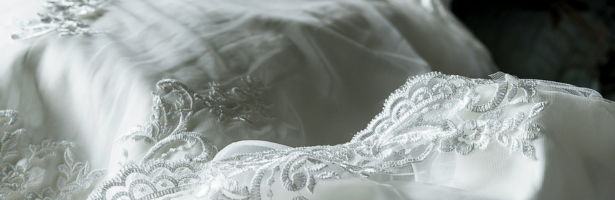 Comment choisir le créateur parfait pour votre robe de mariée